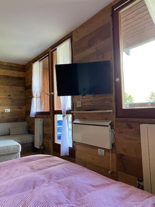 Incantevole Appartamento Stile Chalet Breuil Cervinia エクステリア 写真